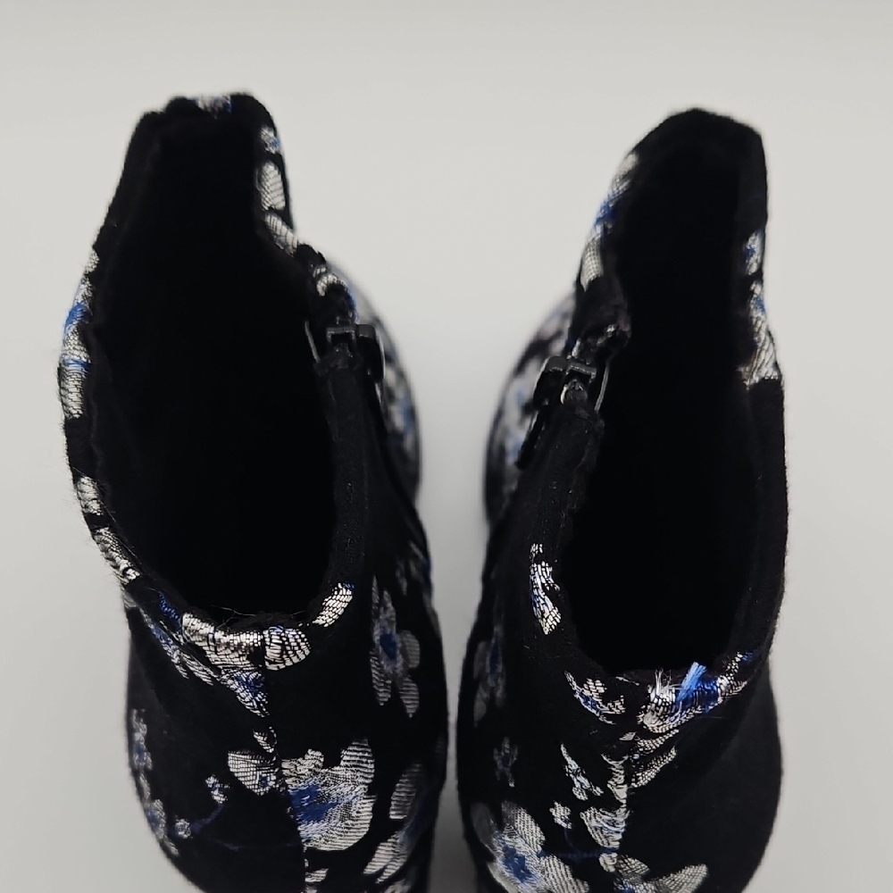 SO Floral Embroidered Ankle Boots - Black and Blue - Picture 8 of 14